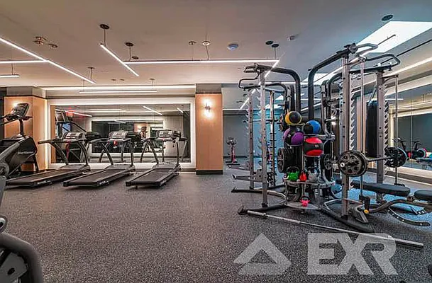 Rented by EXR | media 25