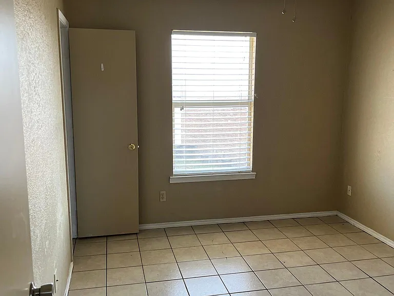1710 Windward Dr #D — Photo 6