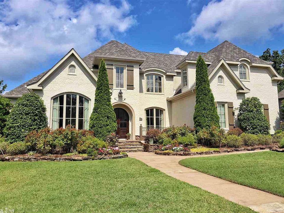 1st image of 106 Deauville Dr