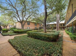 3224 Timmons Ln APT 114, Houston, TX 77027