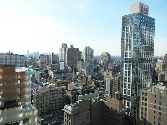 Rented by Level Group | media 43