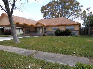 5306 Louise St, Baytown, TX 77521