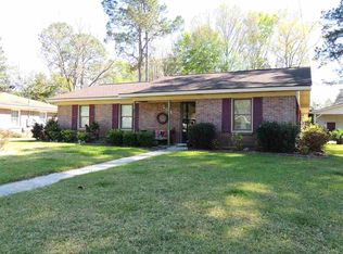 204 N Pine St, Brewton, AL 36426