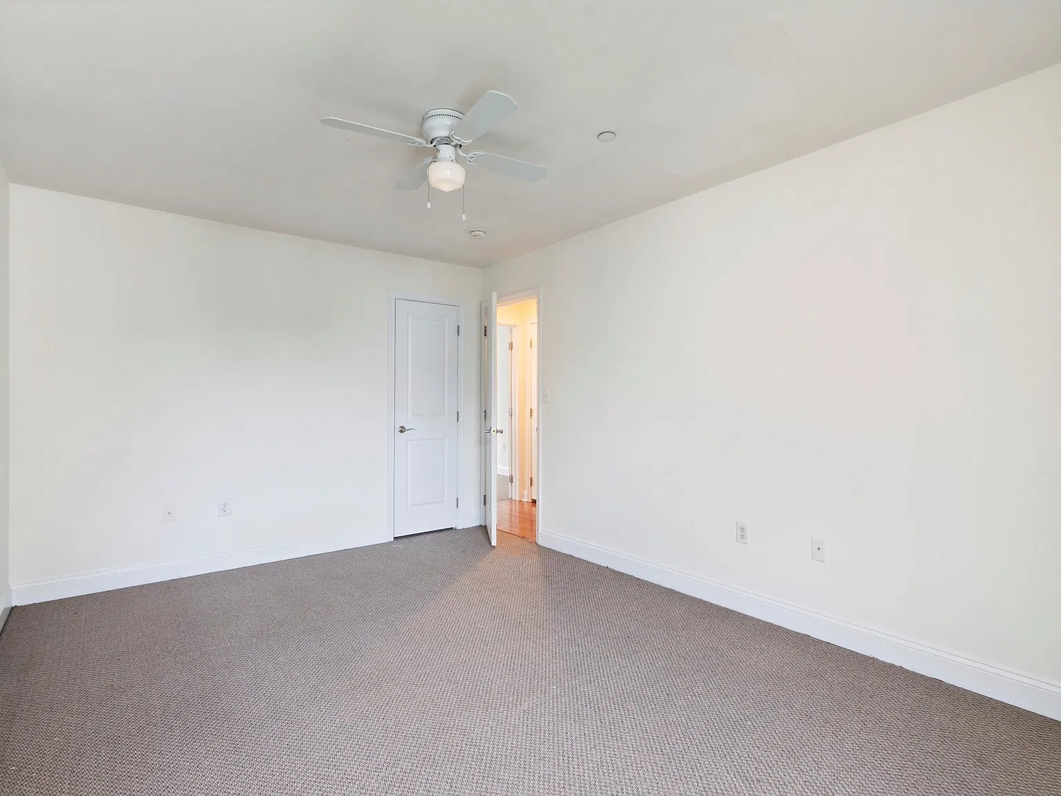 1838 N 18TH ST Unit 2 — Photo 4
