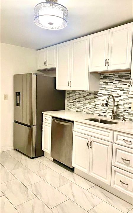 1st image of 66 Bryon Rd #5