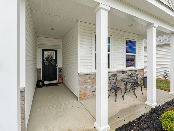 2nd image of 1263 Kinghorn Cir W