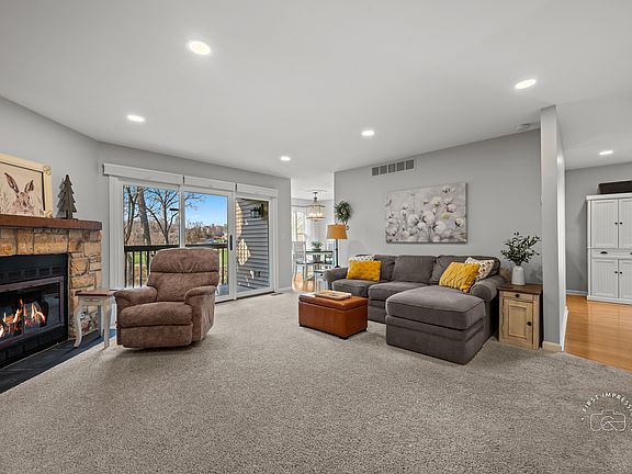 5th image of 530 River Front Cir Unit 608