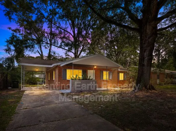 156 Pocahontas Rd, Montgomery, AL 36105