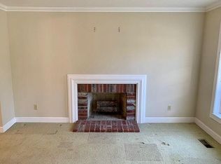 9733 Deerfield Mall, Carmel, IN 46032