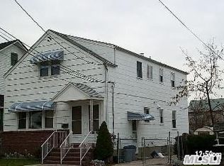 22 Park Pl, Lynbrook, NY 11563