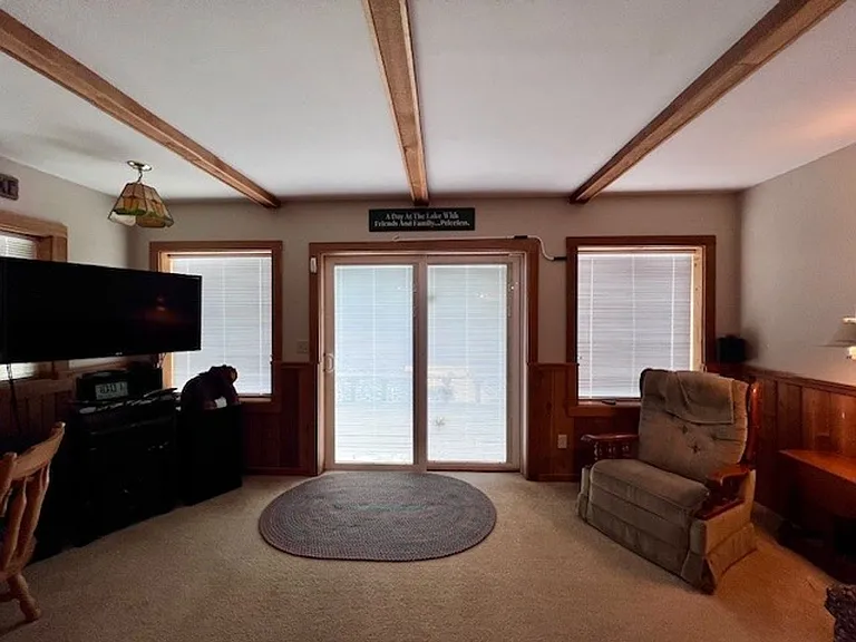 354 Shallow Shore Rd — Photo 14