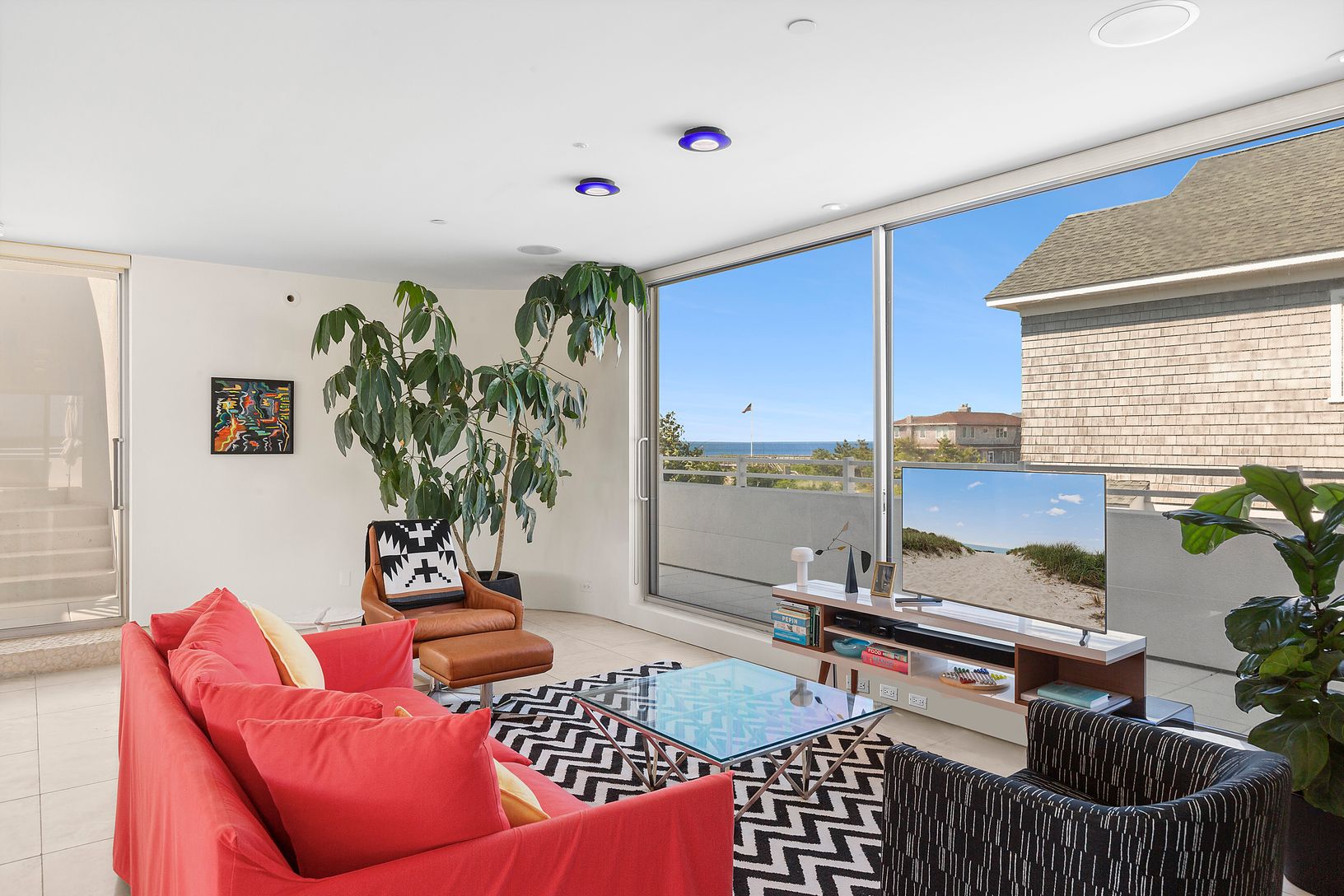 LIVING AREA GREAT ROOM