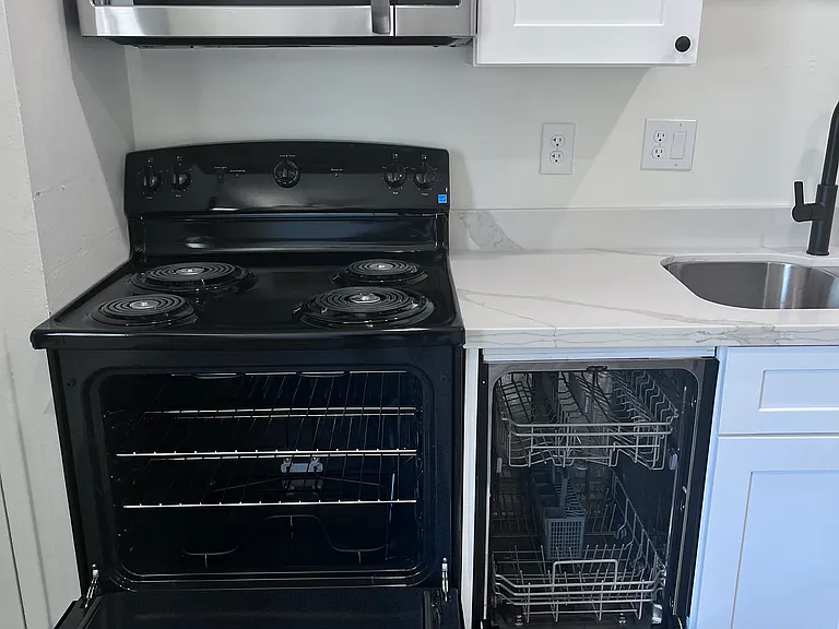 3031 S Rural Rd #12 — Photo 10