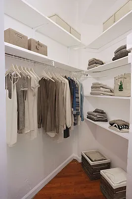 Rented by Compass | media 12