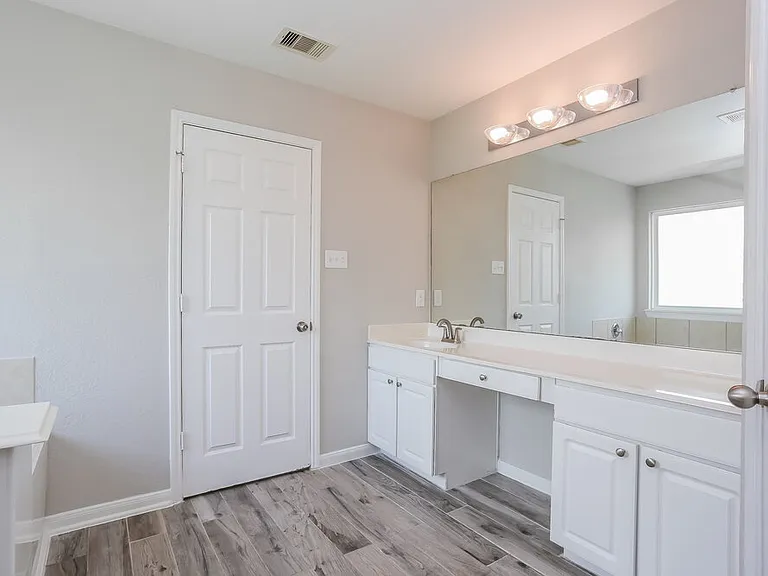5202 El Tigre Ln — Photo 13