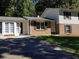 3067 Hillwood Dr, Lawrenceville, GA 30044