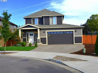 19161 Silver Salmon Dr, Oregon City, OR