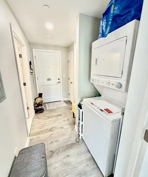 882 Massachusetts Ave #4D — Photo 8