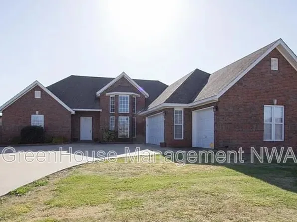 11758 E Creek Ln #11758CREEK, Farmington, AR 72730