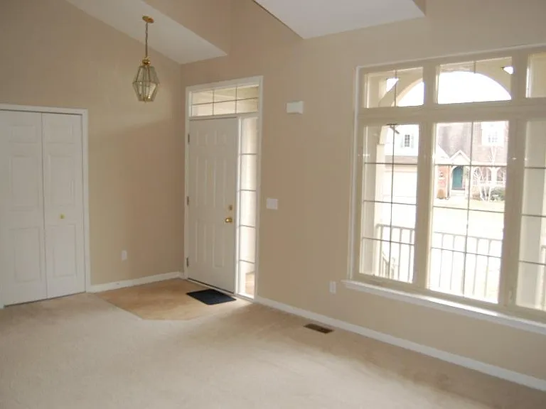 5950 Lafayette Ln — Photo 5