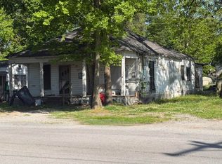 402 NW 6th St, Walnut Ridge, AR 72476