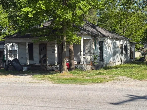 402 NW 6th St, Walnut Ridge, AR 72476