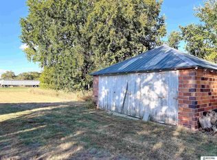 Frances Ave, Fairbury, NE 68352