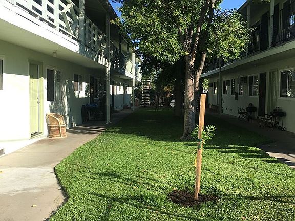 4th image of 2926 Del Paso Blvd APT 15