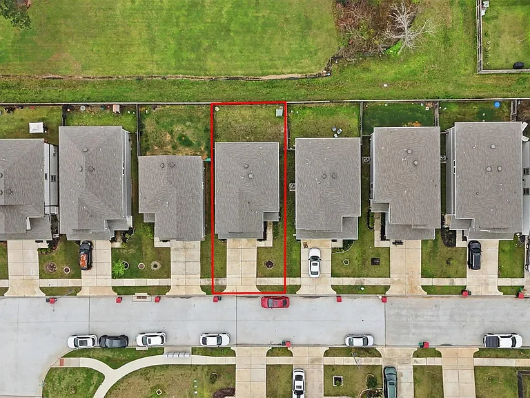 11739 Armadale Dr — Photo 24