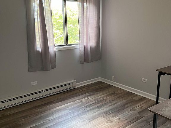 5th image of 210 Klein Creek Ct APT 5E