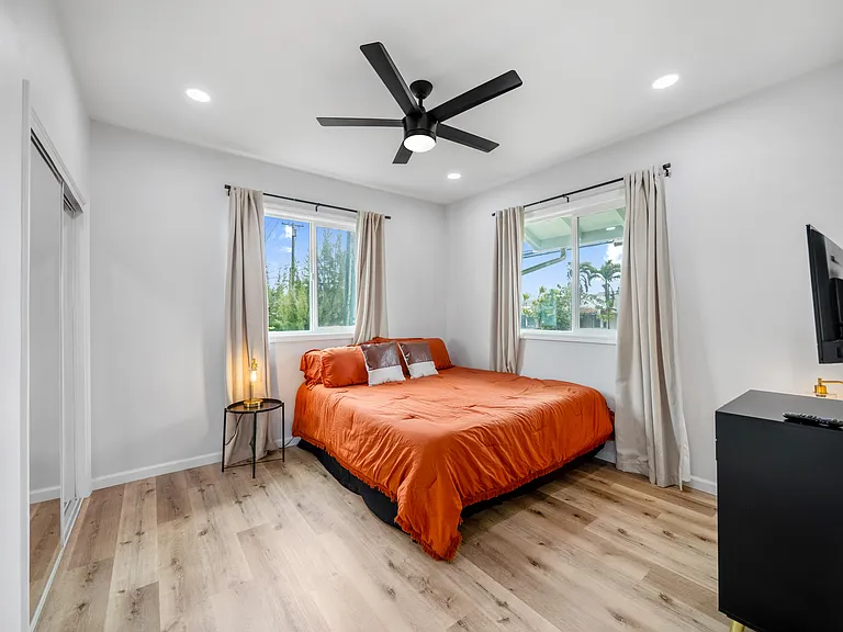 1576 California Ave #A — Photo 22