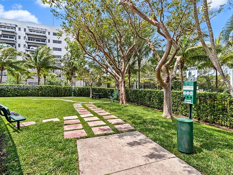 15051 Royal Oaks Ln #101 — Photo 38