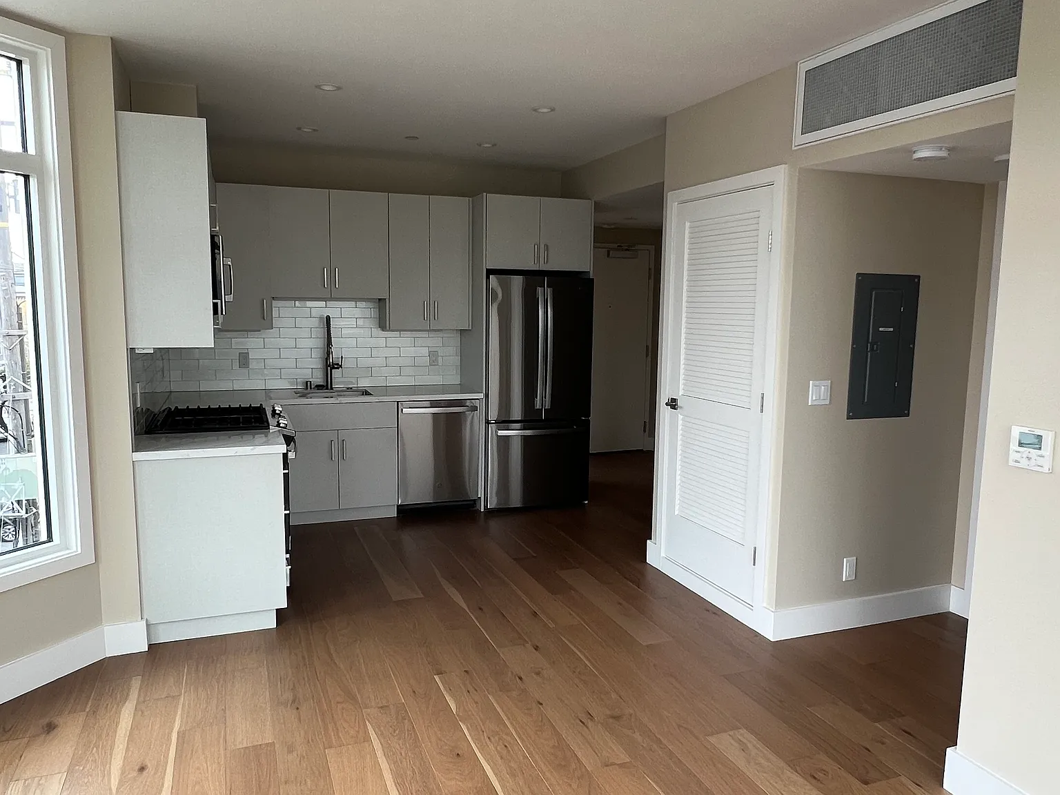 2 bed, $5,495 — Photo 2