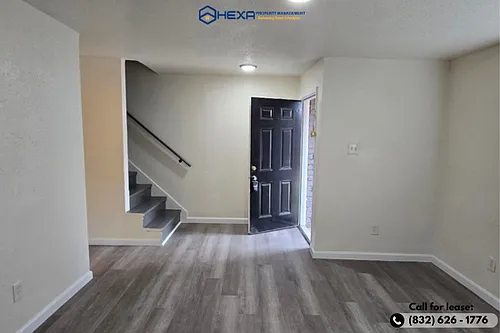 6545-6611 Brittmoore Rd Photo 1