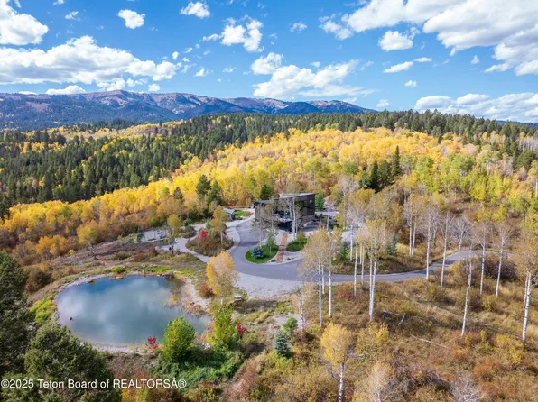 399 Granite Ridge Dr, Alpine, WY 83128