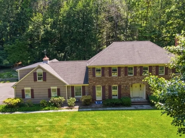 2 Tall Pines Rd, Harding Twp., NJ 07960