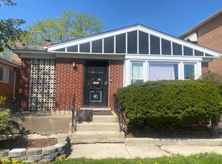 9742 S Wentworth Ave, Chicago, IL