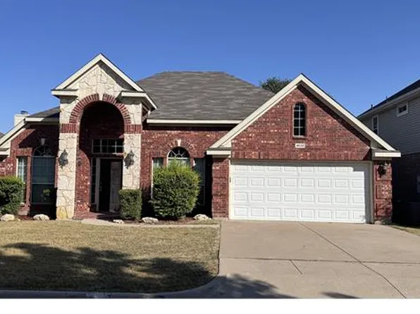 4620 Pine Ridge Ln, Fort Worth, TX 76123