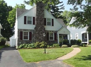 117 Sunset Dr, Rochester, NY 14618