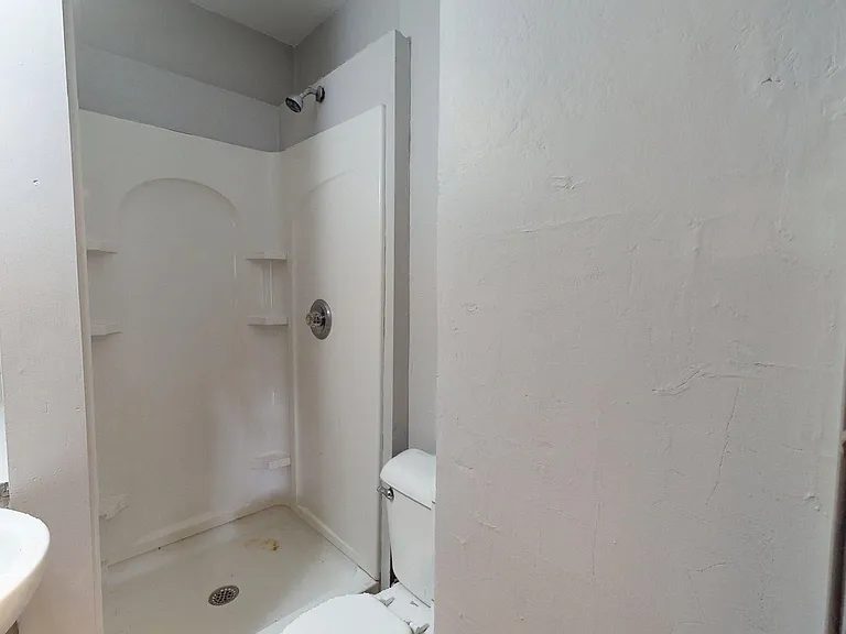 236 Watson St — Photo 23
