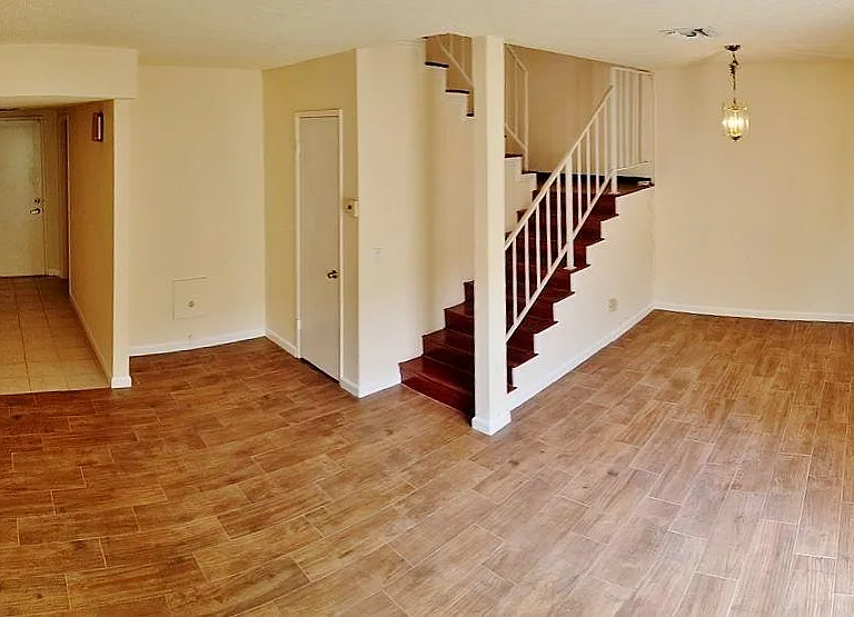 1533 S Del Mar Ave #K — Photo 11