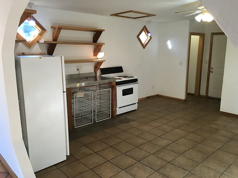 Small side kitchen/living room