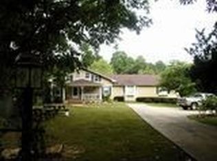 649 Garnett Ward Rd, Hull, GA 30646