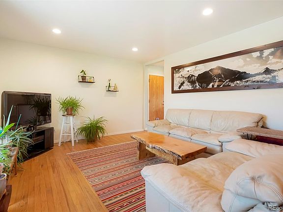 5th image of 2874 S Winona Ct