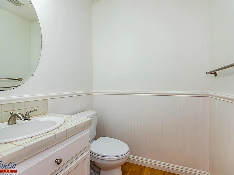 982 La Mesa Ter #A — Photo 7