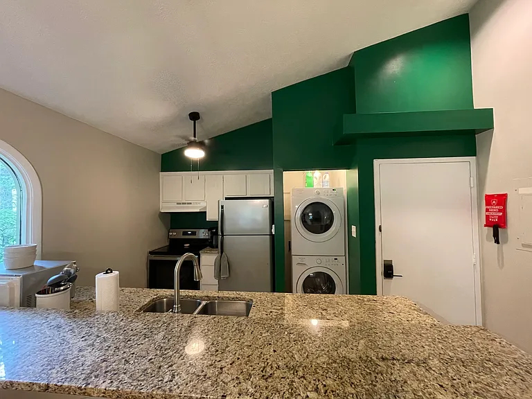 2209 Tanners Rdg — Photo 2