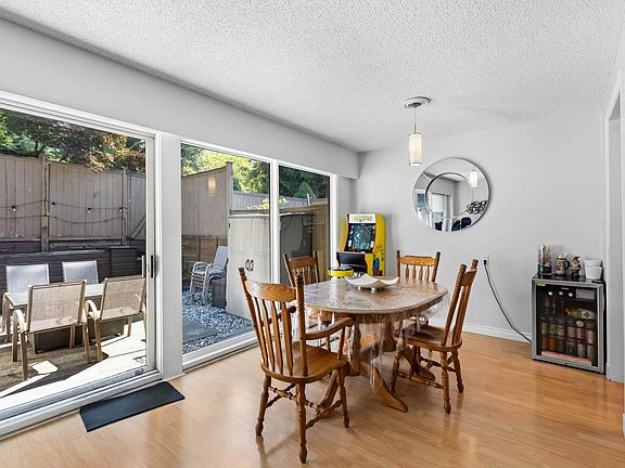3rd image of 9010 Centaurus Cir