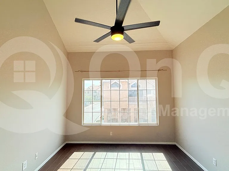 1633 E Lakeside Dr #80 — Photo 9