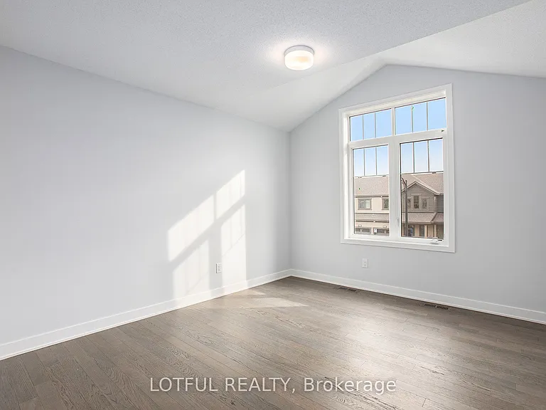 2104 Winsome Ter — Photo 14