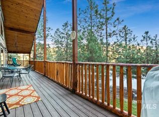 182 Southfork Rd, Garden Valley, ID 83622